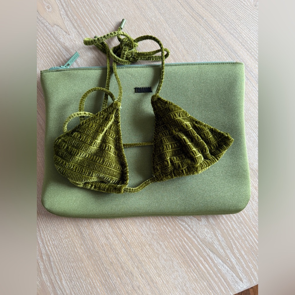 NWOT Triangl Bikini TOP ONLY - New Vinca Varo in Green Velvet